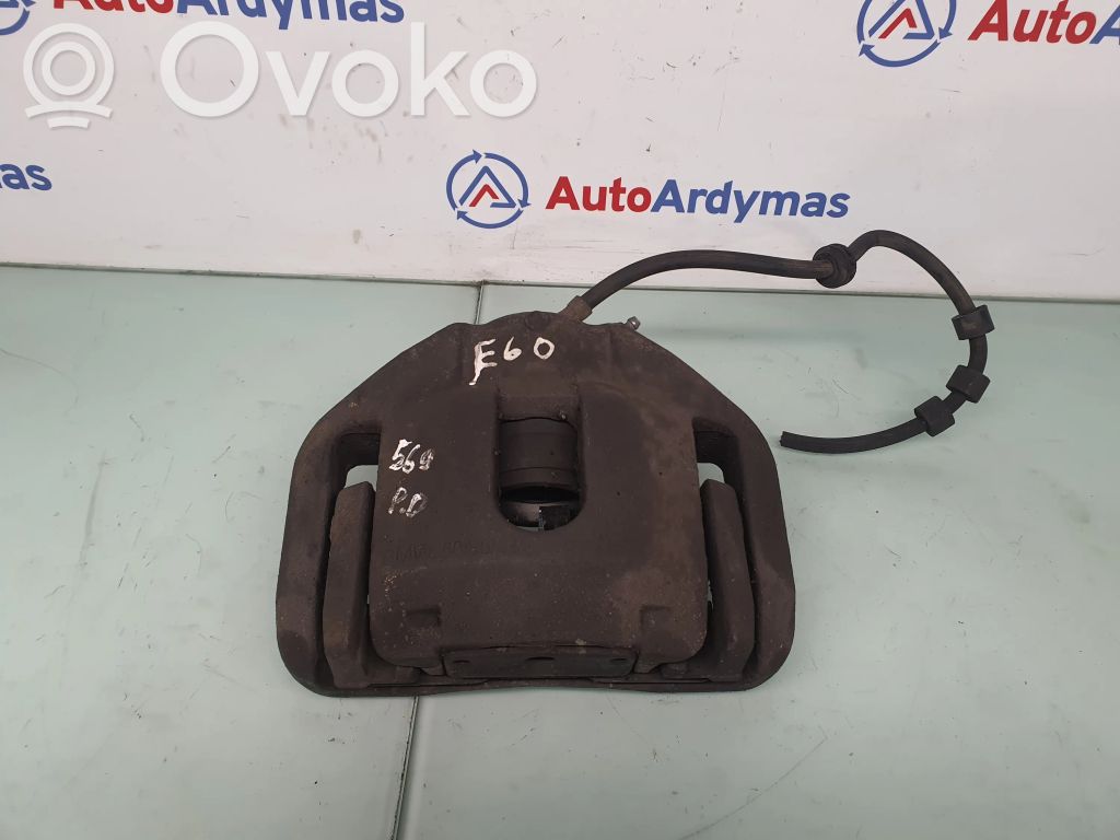 BMW 5 E60 E61 Priekinis suportas 