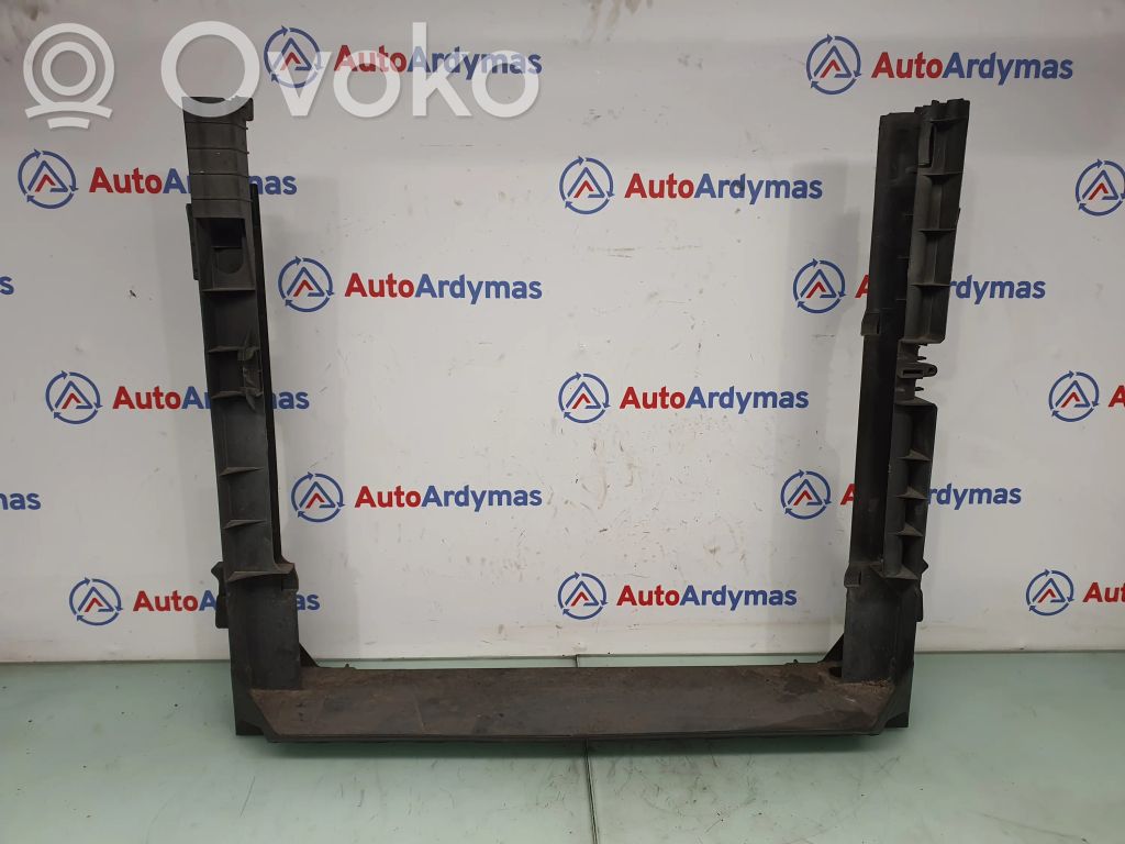 BMW X5 E70 Radiator trim 