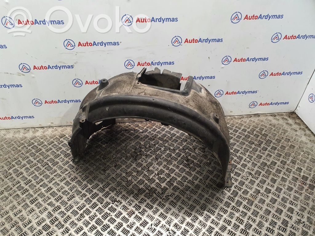 BMW 5 E60 E61 Подкрылок 