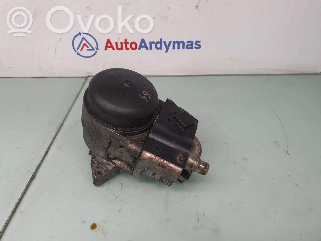 BMW 3 E46 Oil filter mounting bracket 