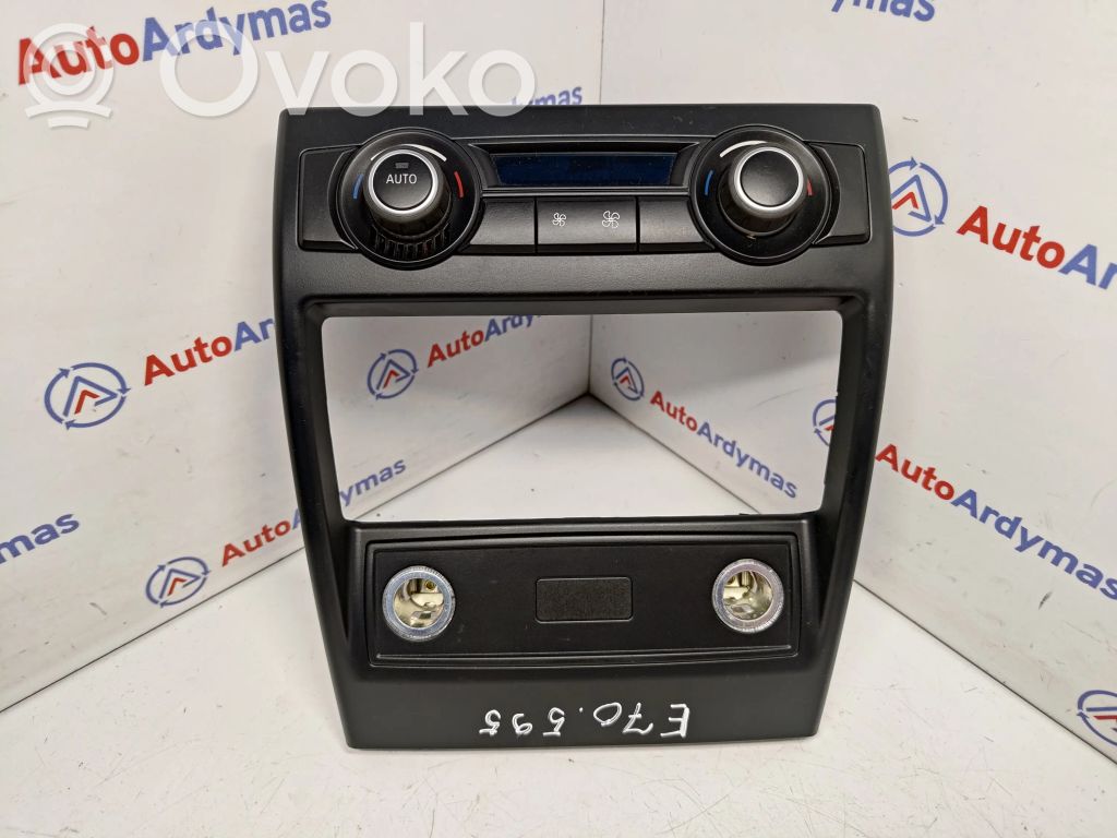 BMW X5 E70 Climate control unit 