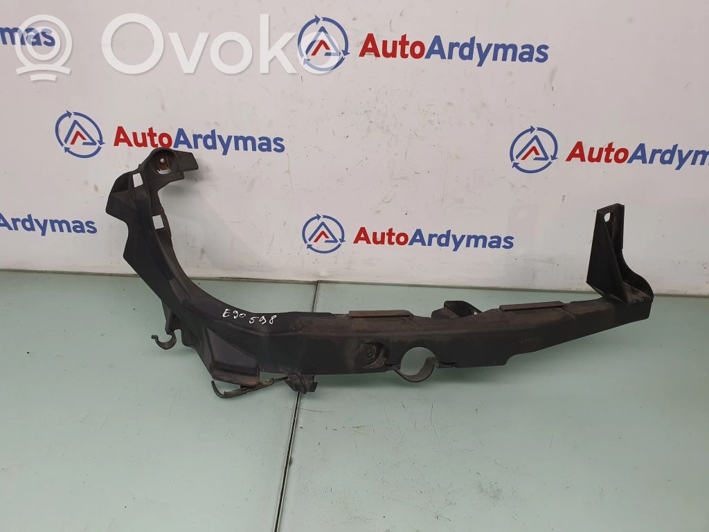 BMW 3 E90 E91 Headlight/headlamp mounting bracket 