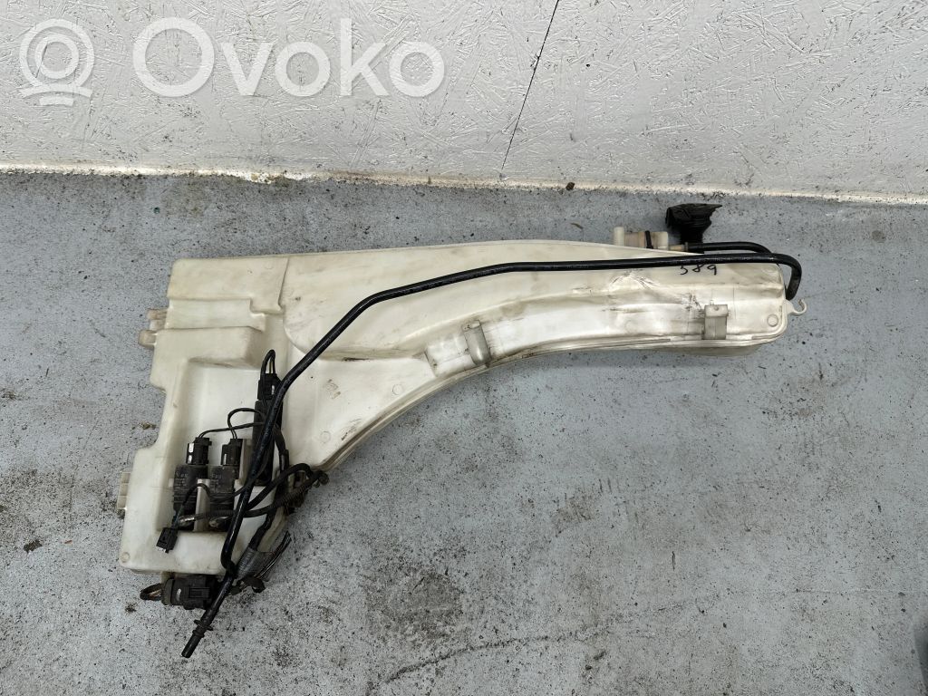 BMW X5M E70 Langų skysčio bakelis 