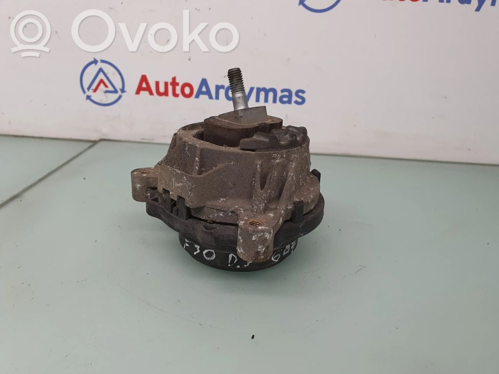 BMW 1 F20 F21 Engine mount bracket 