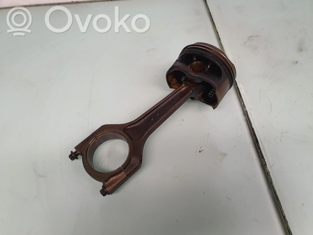 BMW 5 E60 E61 Pistón con biela 
