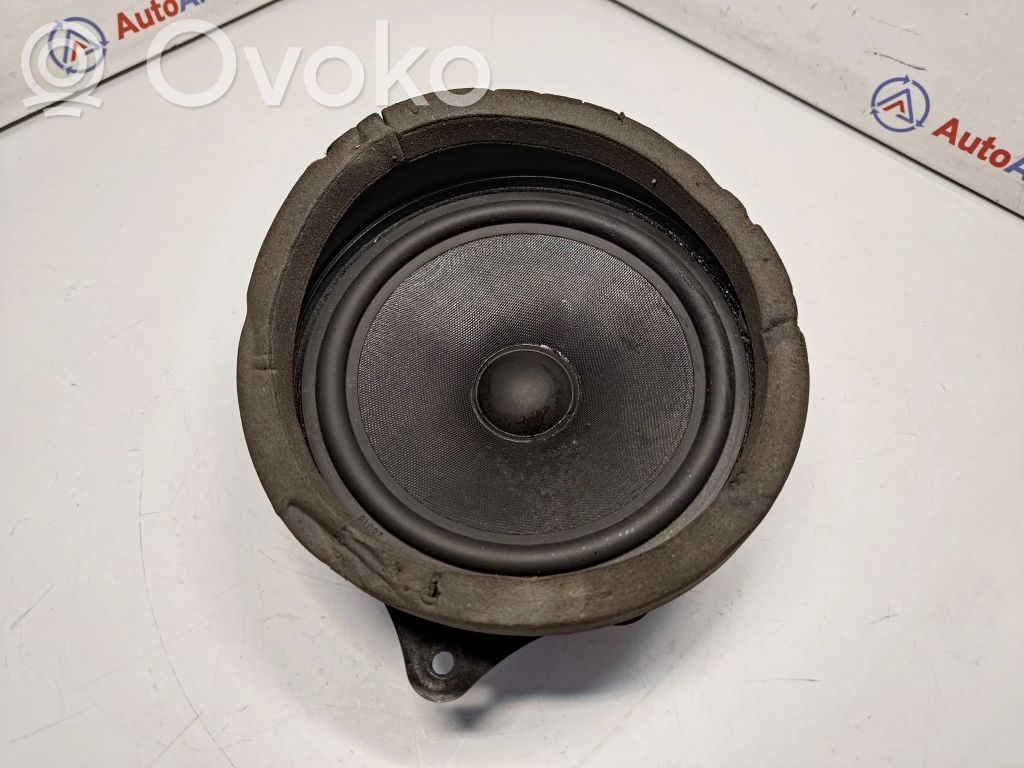 BMW X5 E53 Altavoz de la puerta trasera 