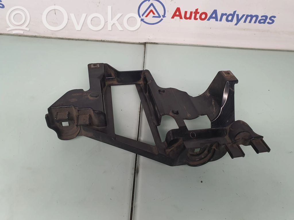 BMW X5 E53 Halterung Scheinwerfer 