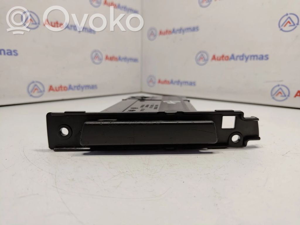 BMW 3 E90 E91 Cup holder 