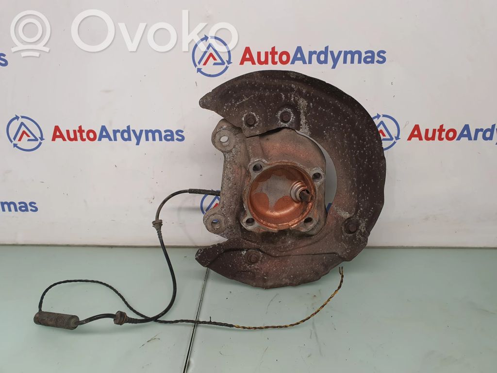 BMW 3 E90 E91 Front wheel hub spindle knuckle 