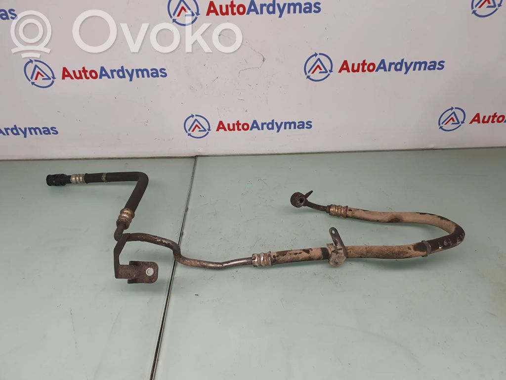 BMW 5 E60 E61 Ohjaustehostimen letkusto 