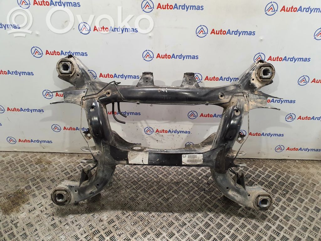 BMW X5 F15 Galinis traversas 