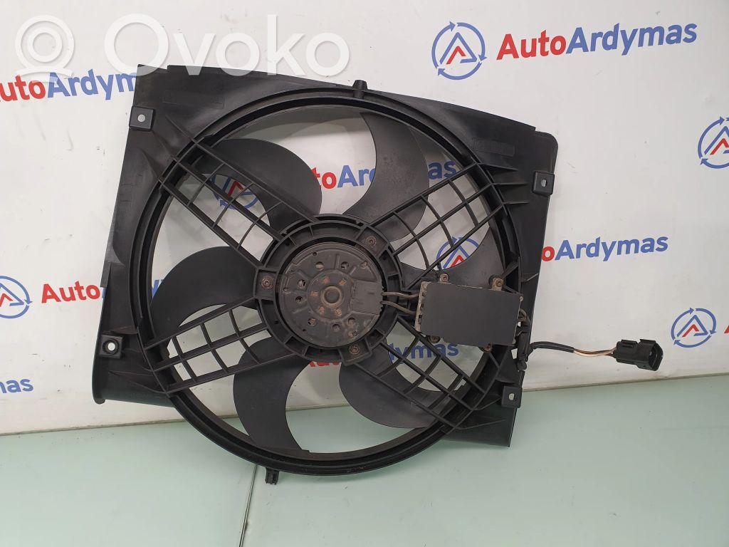 BMW 3 E46 Elektrisks radiatoru ventilators 