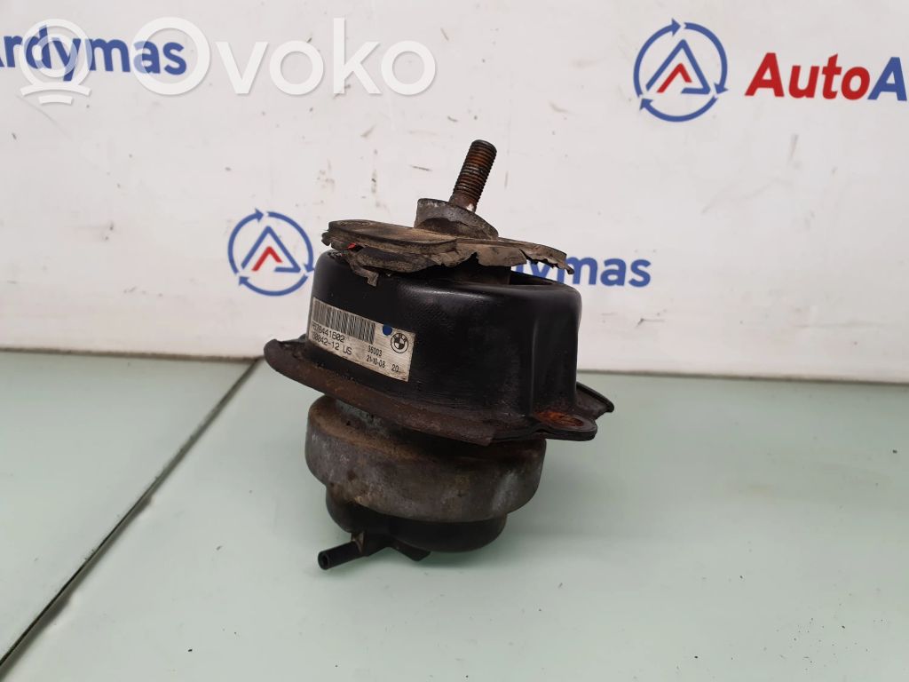 Engine mount bracket   6784416,22116784416,22116795417