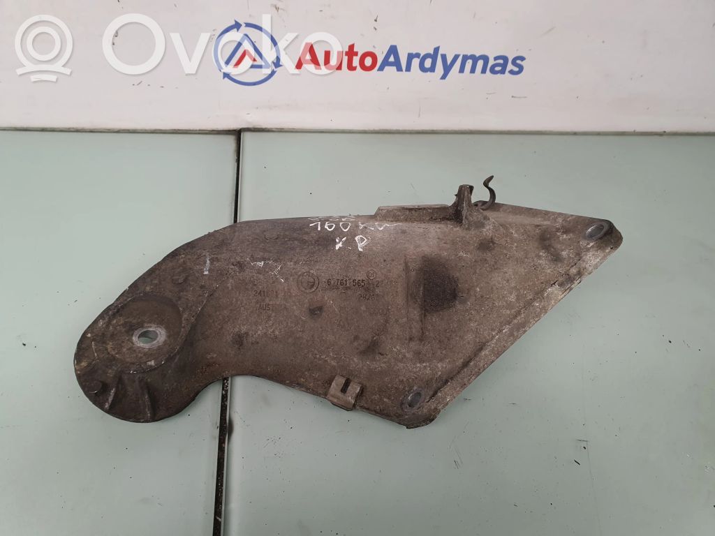 BMW X5 E53 Engine mounting bracket 