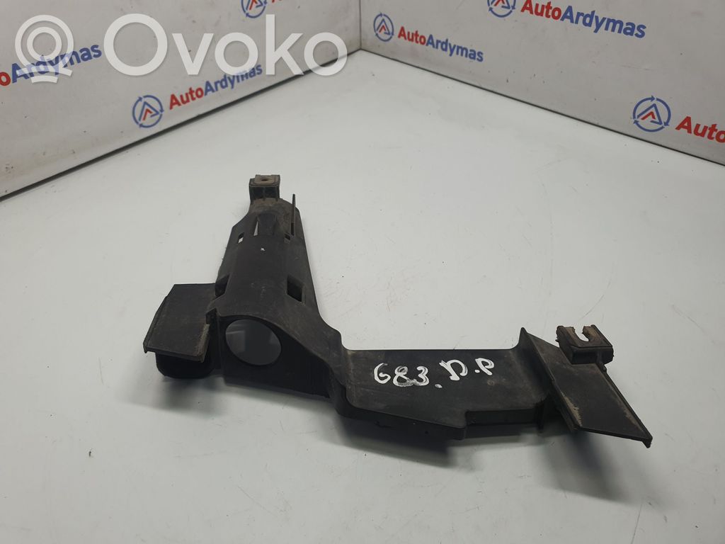 BMW 3 E46 Headlight/headlamp mounting bracket 