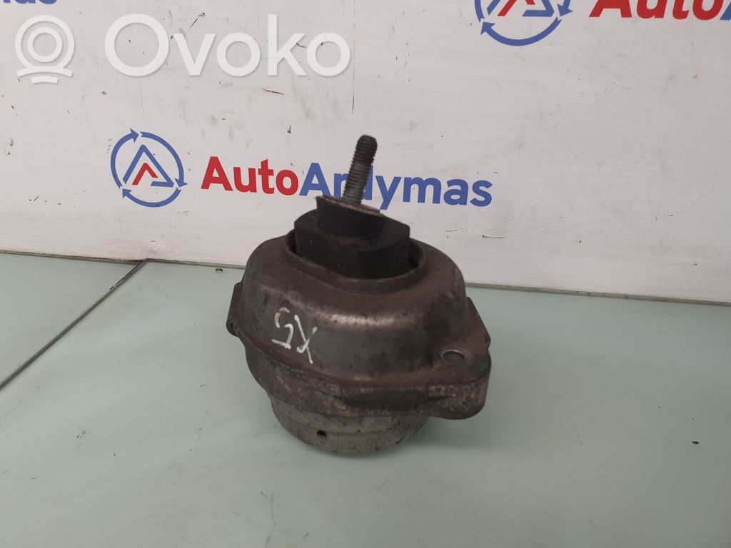 Engine mount bracket   6758444,22116758444,22116770638