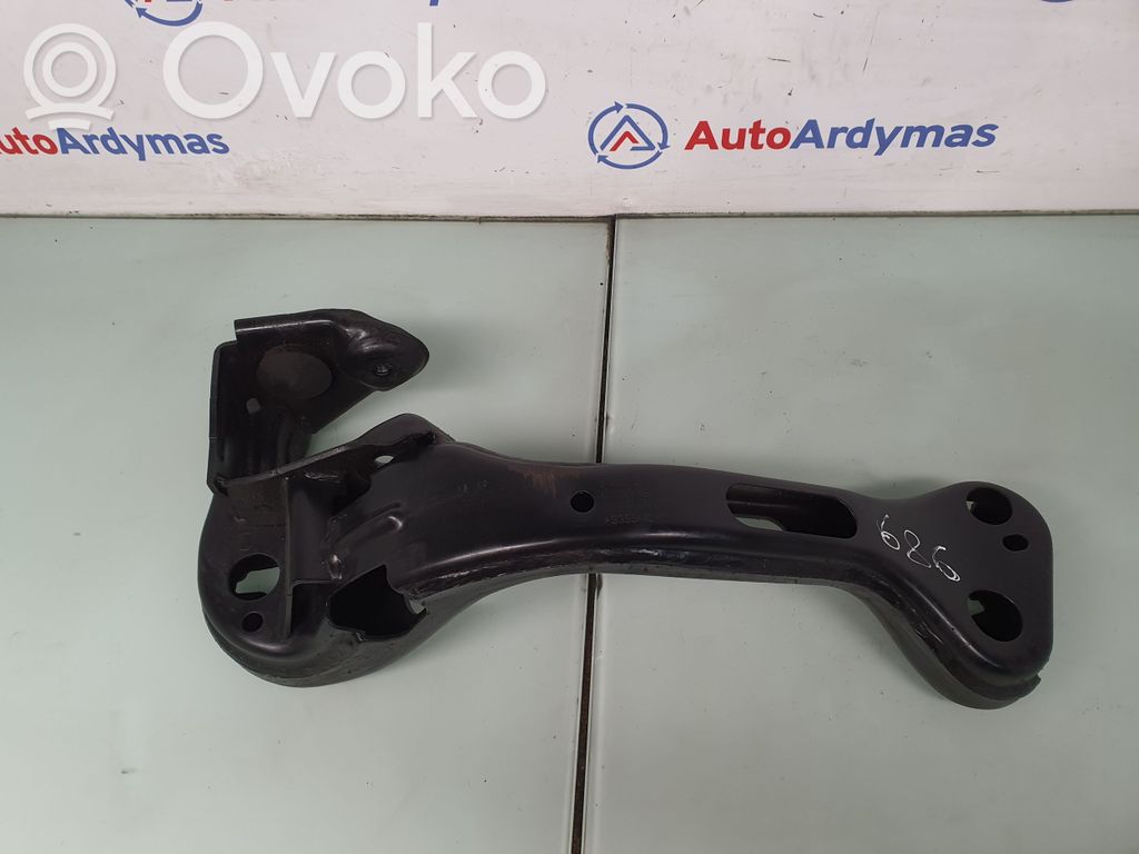 BMW X3 E83 Gearbox mounting bracket 