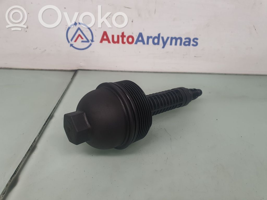 BMW 5 E60 E61 Oil filter cover 