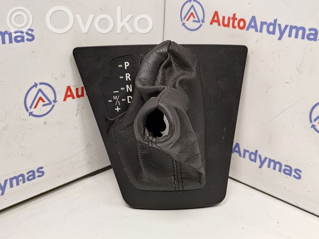 BMW X3 E83 Gear shifter surround trim plastic 