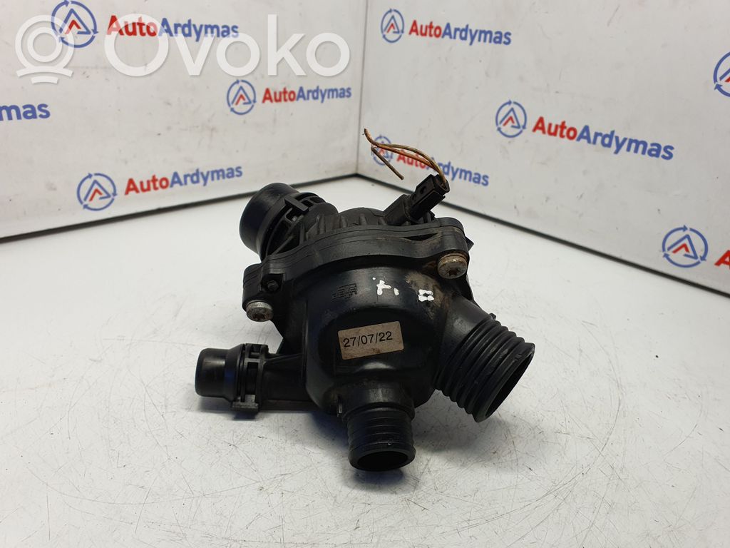 BMW X3 E83 Termostats / termostata korpuss 