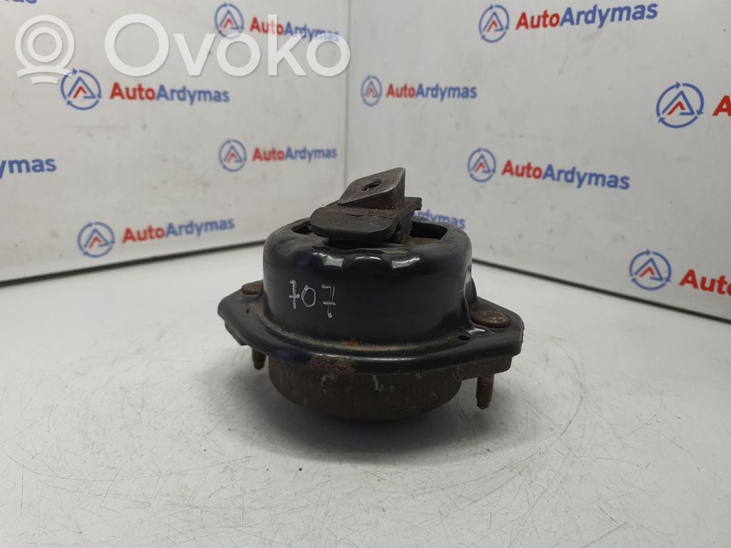 BMW 7 E65 E66 Engine mount bracket 