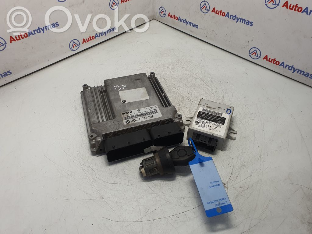 BMW X5 E53 Komputer / Sterownik ECU i komplet kluczy 