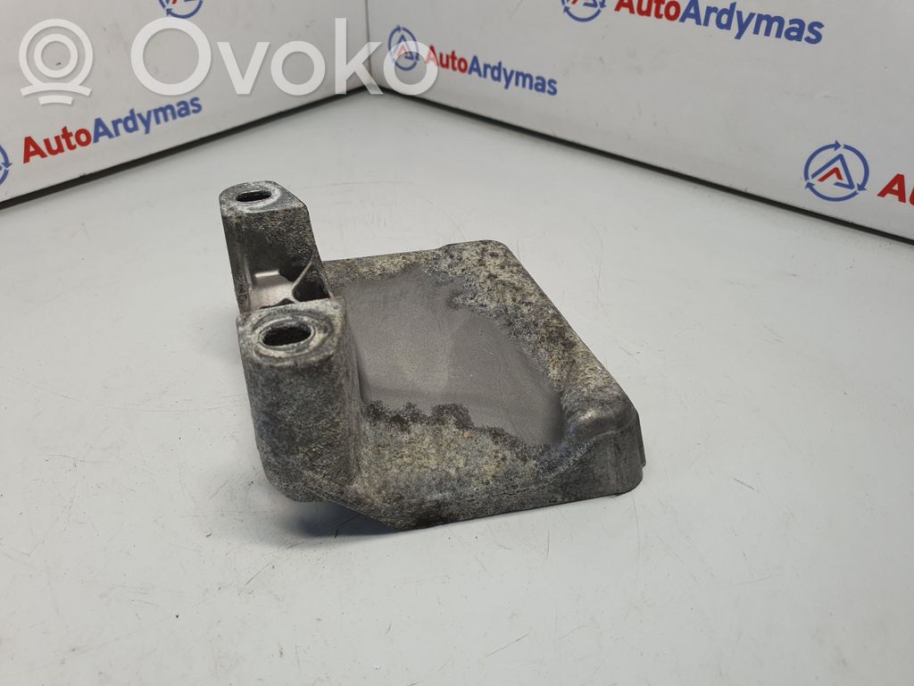 BMW 5 E60 E61 Sonstiges Einzelteil Motorraum 