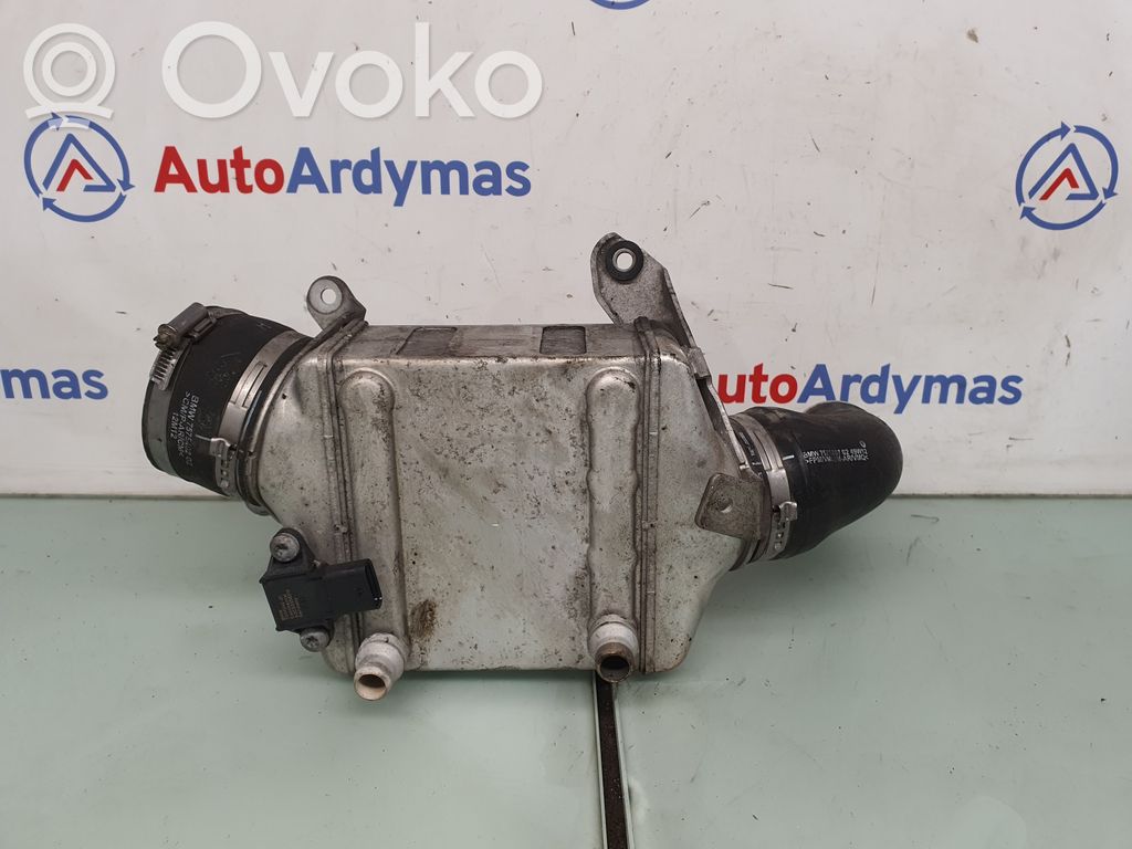 BMW 7 F01 F02 F03 F04 Радиатор интеркулера 