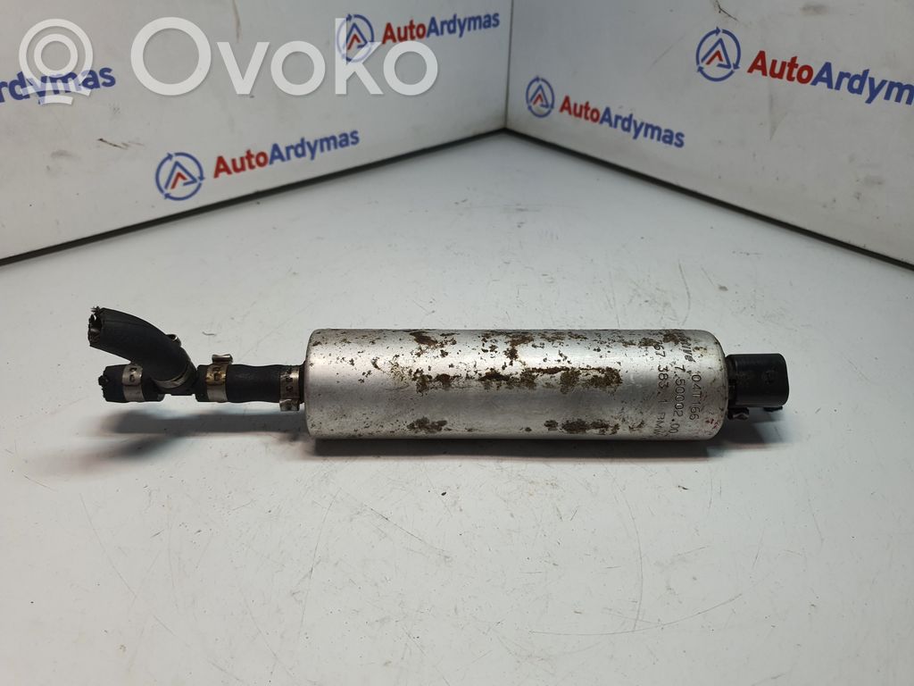 BMW 5 E39 Bomba de alta presión de inyección de combustible 