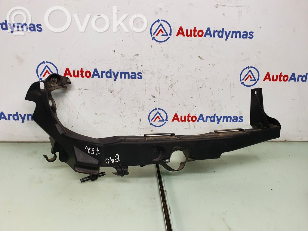 BMW 3 E90 E91 Headlight/headlamp mounting bracket 