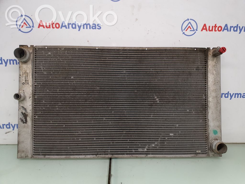BMW 5 E60 E61 Aušinimo skysčio radiatorius 