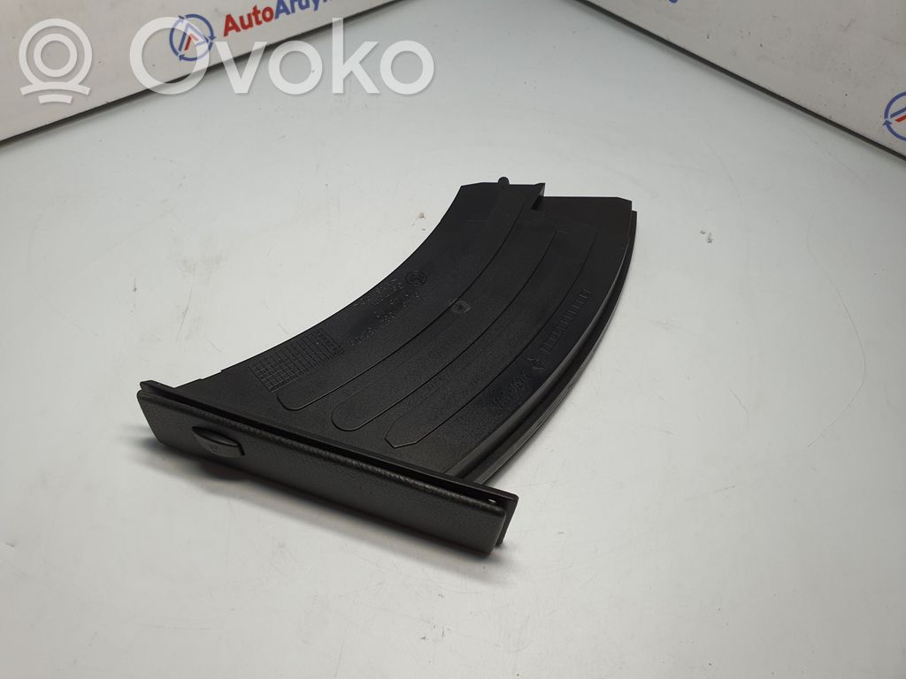 BMW 5 E60 E61 Держатель чашки 