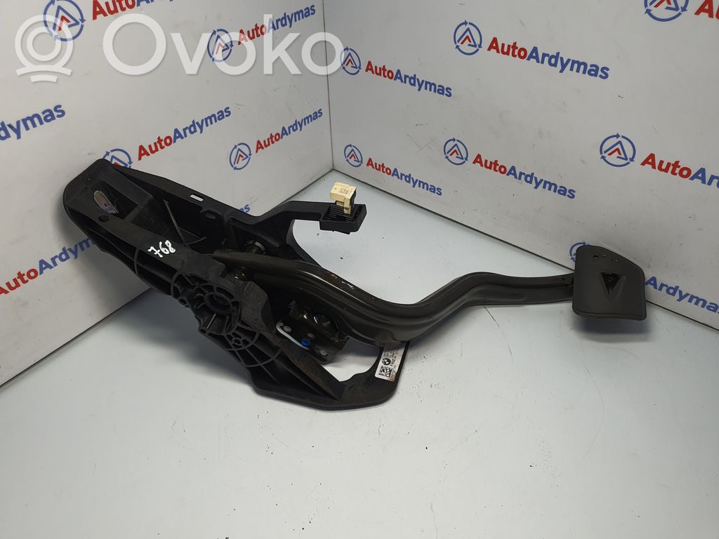 BMW 5 G30 G31 G38 Pedał hamulca 