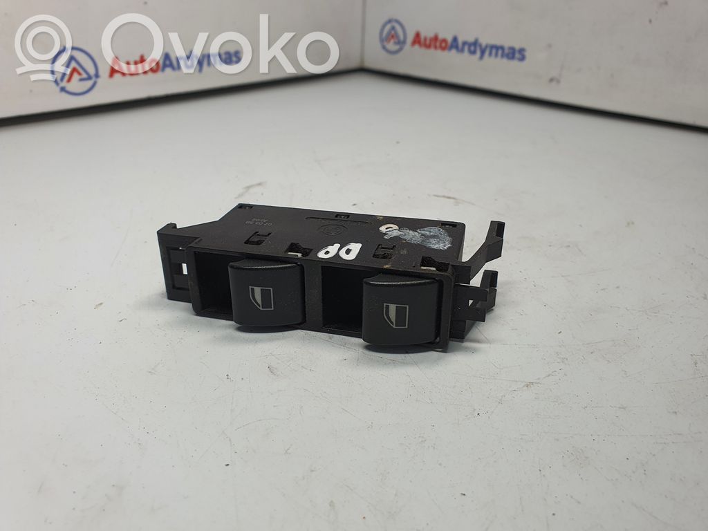 BMW 3 E46 Electric window control switch 