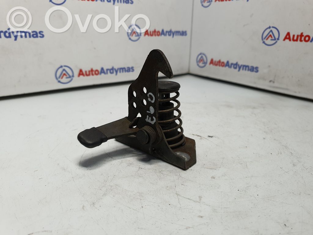 BMW 5 E60 E61 Engine bonnet/hood lock/latch loop/hook 