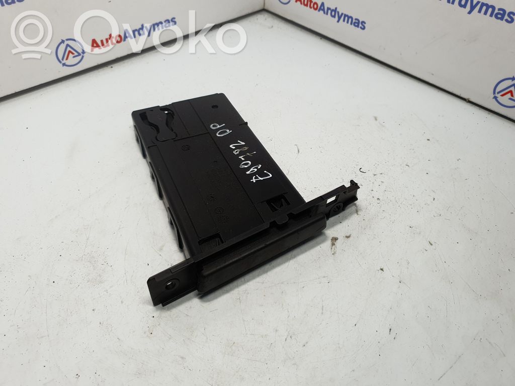 BMW 3 E90 E91 Cup holder 