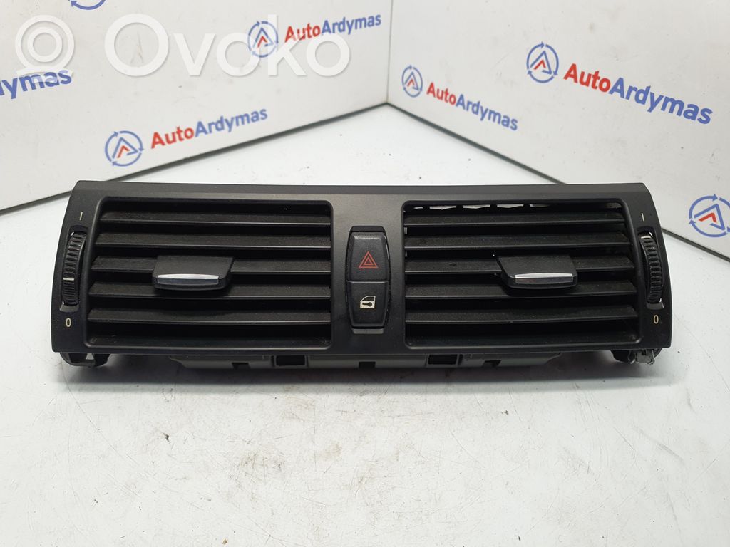BMW X5 E70 Centrinės oro grotelės 