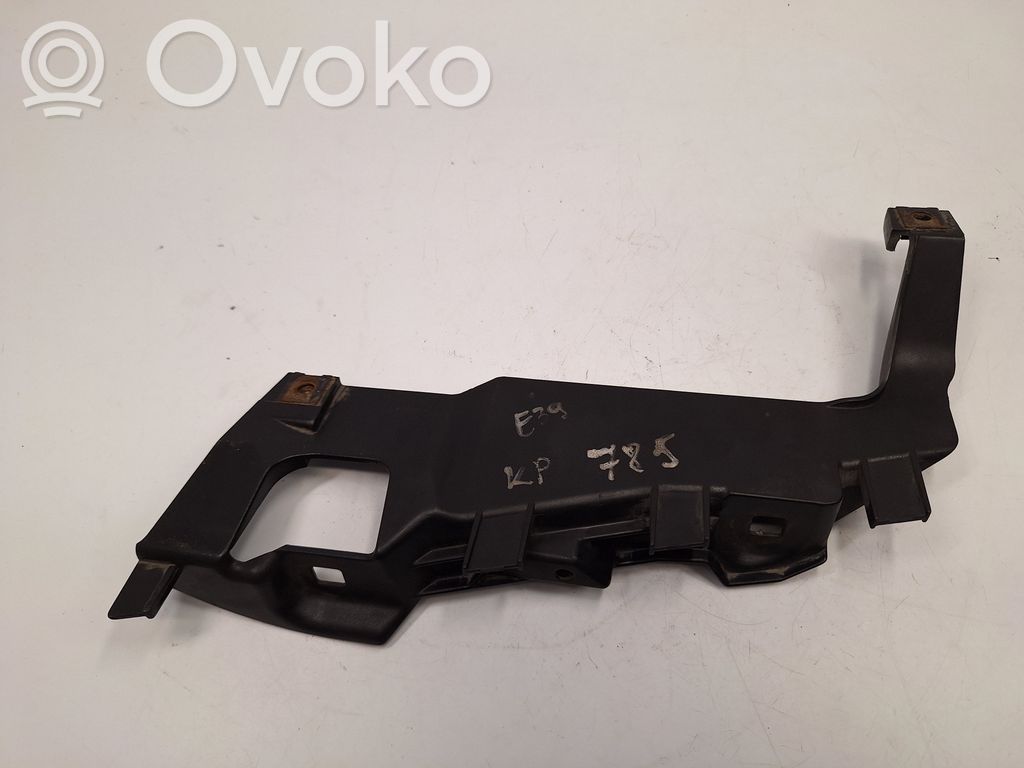 BMW 5 E39 Headlight/headlamp mounting bracket 