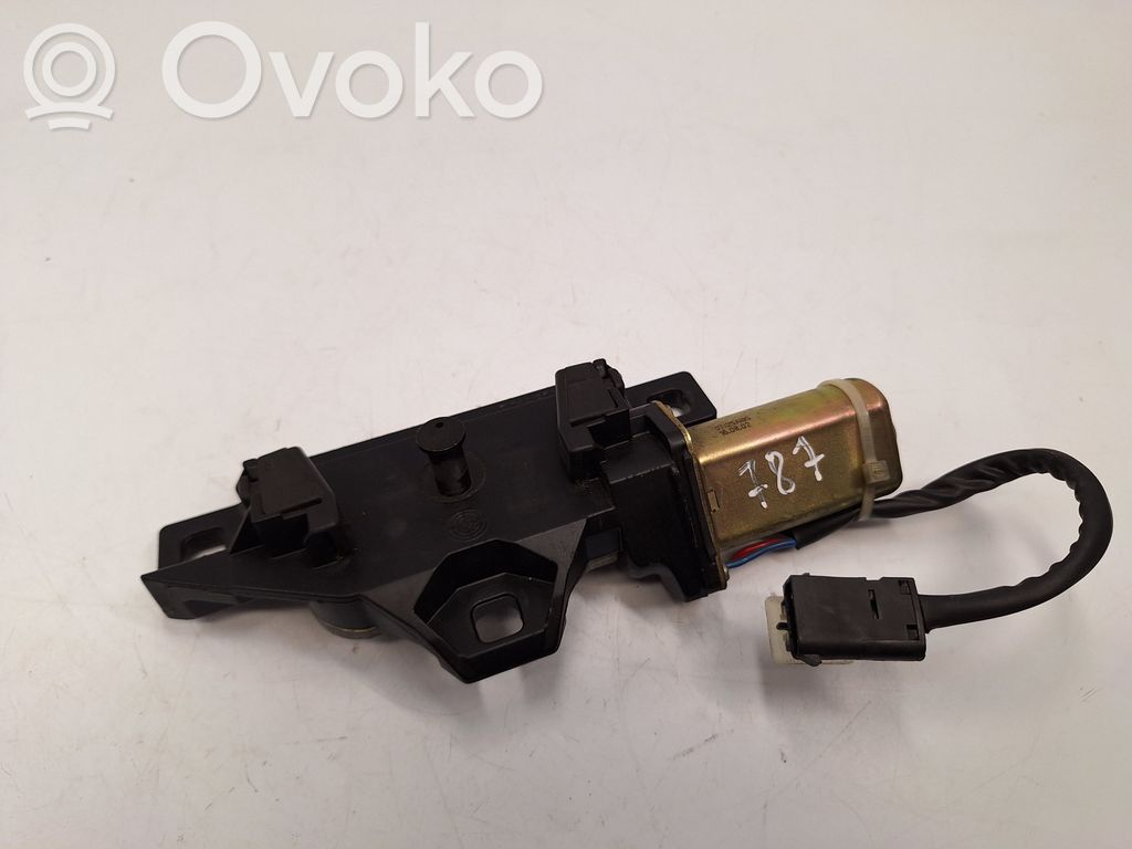 BMW 7 E65 E66 Tailgate/trunk/boot lift motor 