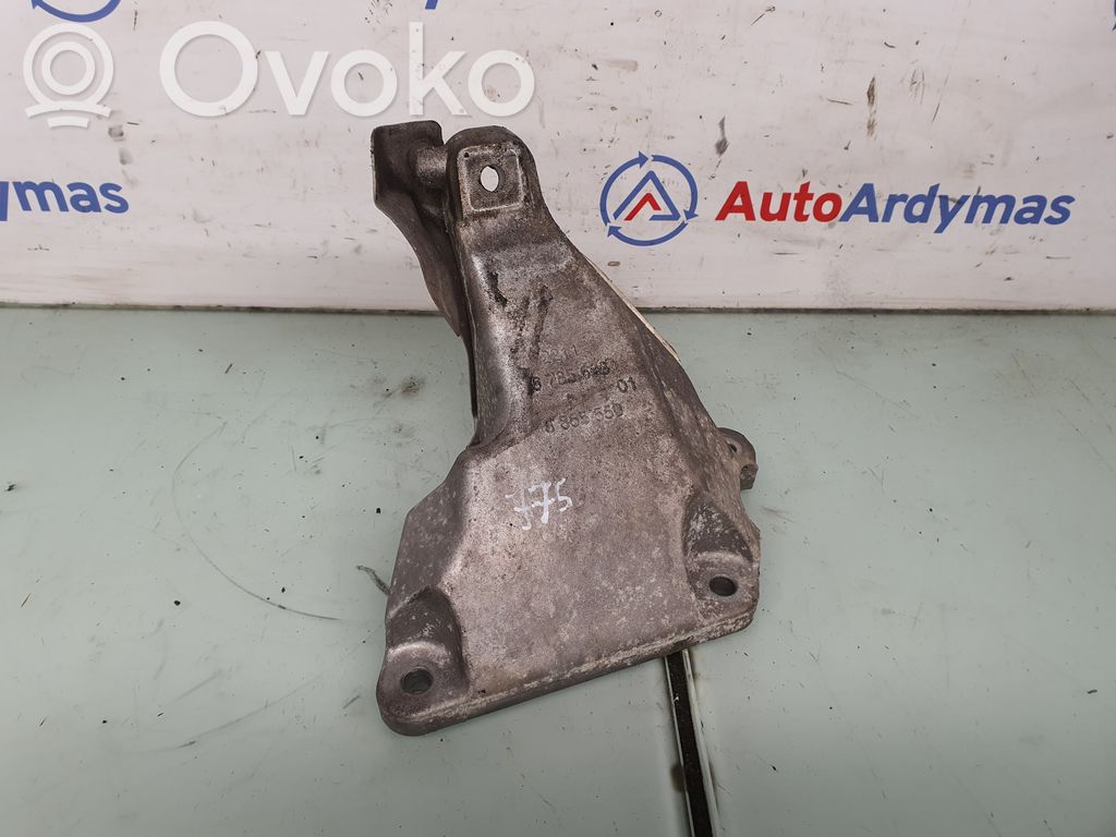Engine mounting bracket   6785698,22116785698