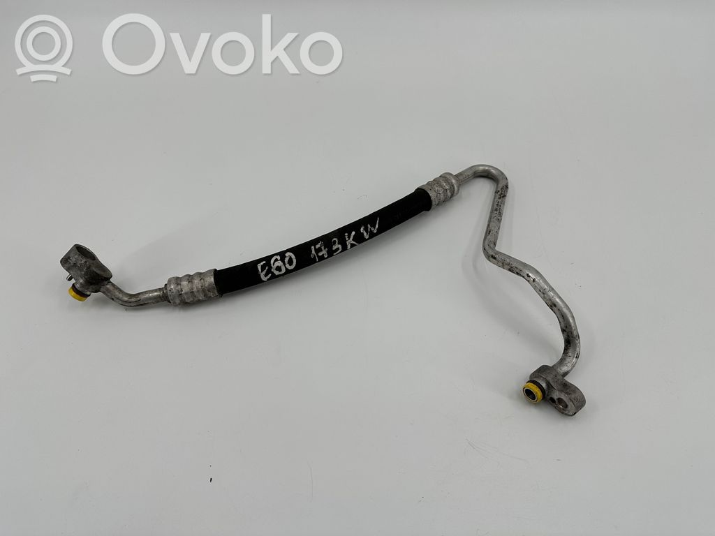 BMW 5 E60 E61 Ilmastointilaitteen putki (A/C) 
