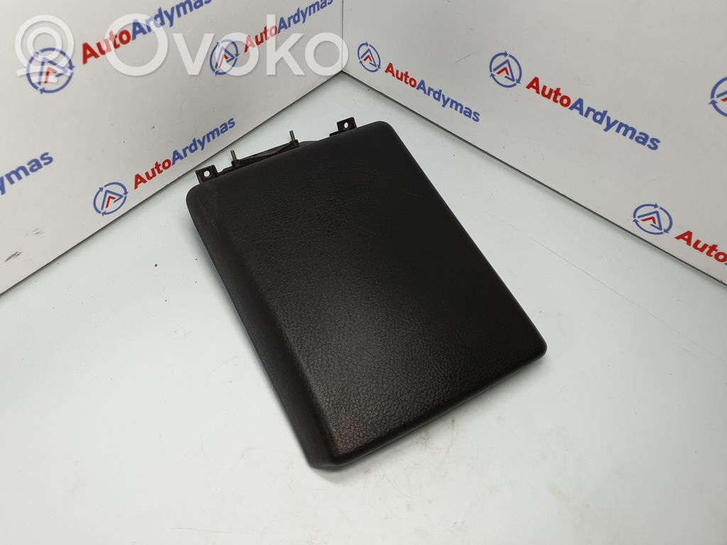 Armrest   7140702,51167140702