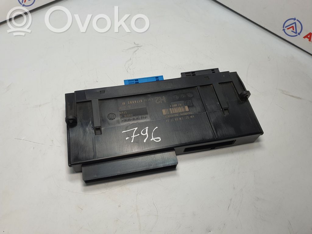 BMW 1 E81 E87 Komforto modulis 