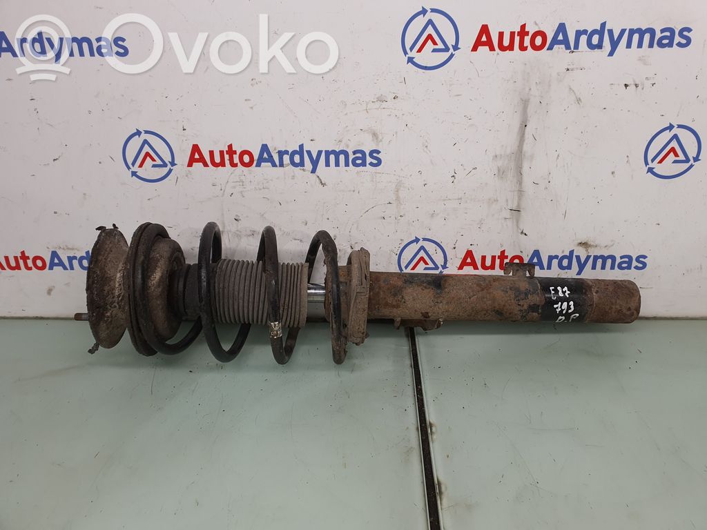 BMW 1 E81 E87 Front shock absorber/damper 
