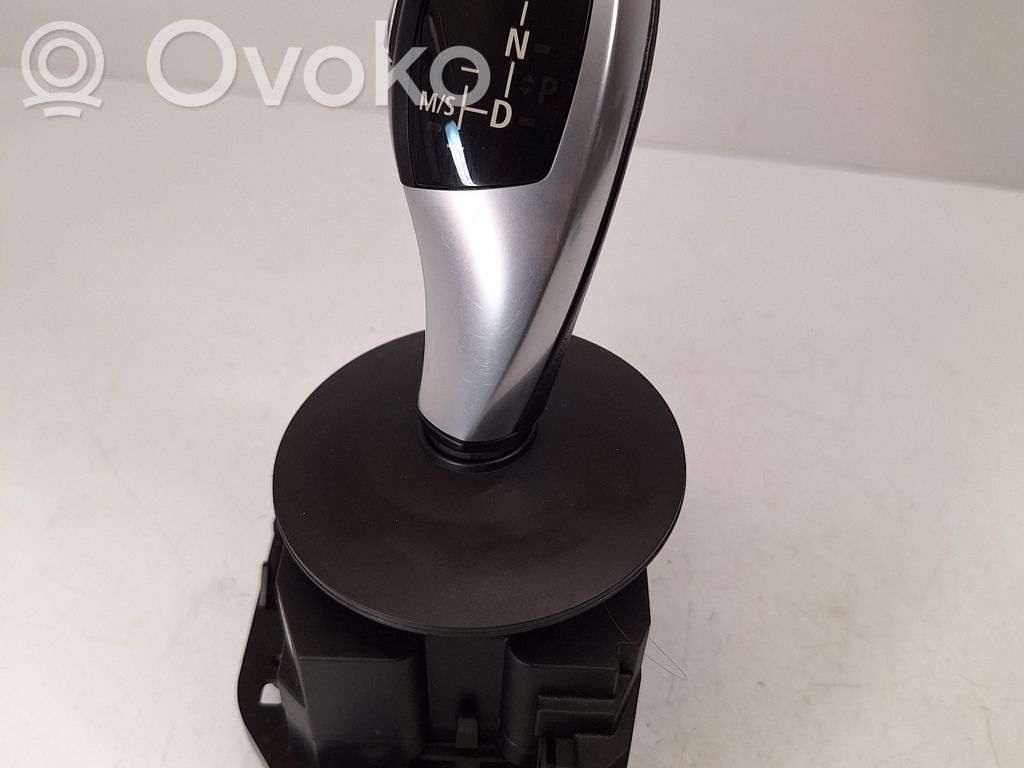 Gear shifter/selector   9189638,61319189638,61319204091,61319212217