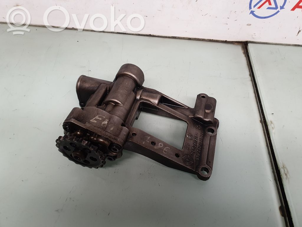 BMW 5 E60 E61 Eļļas sūknis 