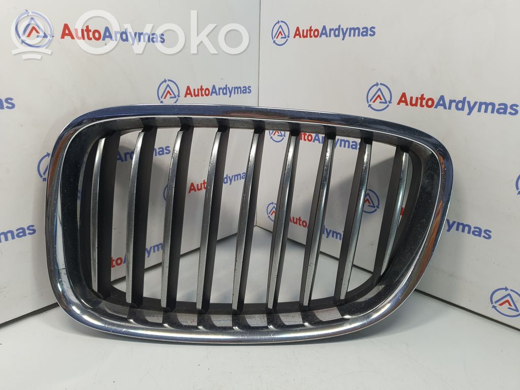 BMW 5 GT F07 Augšējais režģis 