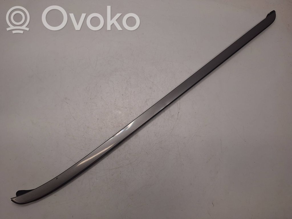 BMW X5 E70 Windshield trim 
