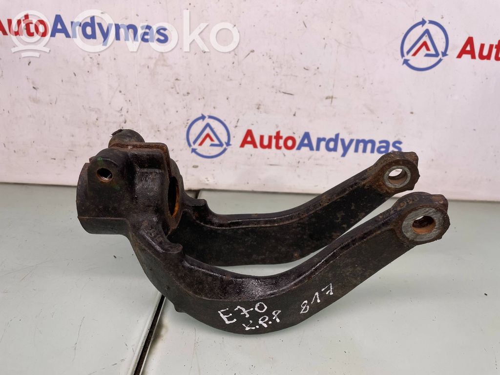 Lower shock absorber bracket   6775085,31126775085