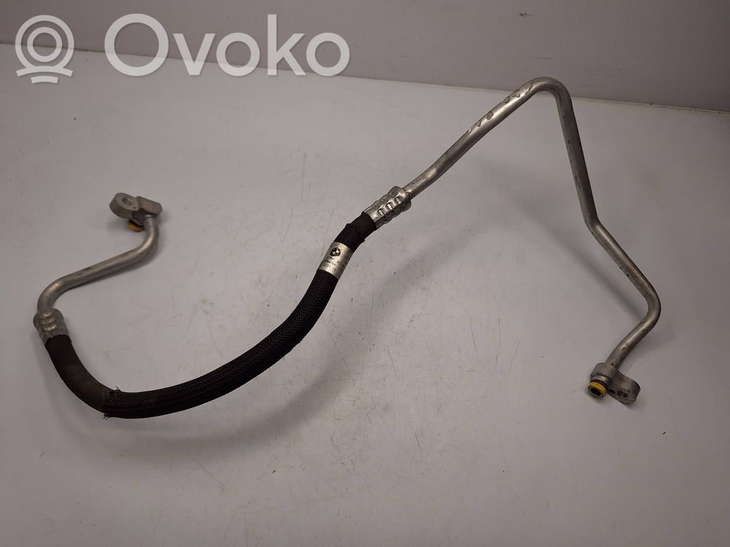 BMW X5 E70 Ilmastointilaitteen putki (A/C) 